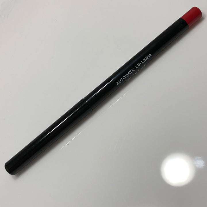 Automatic Lip Liner
