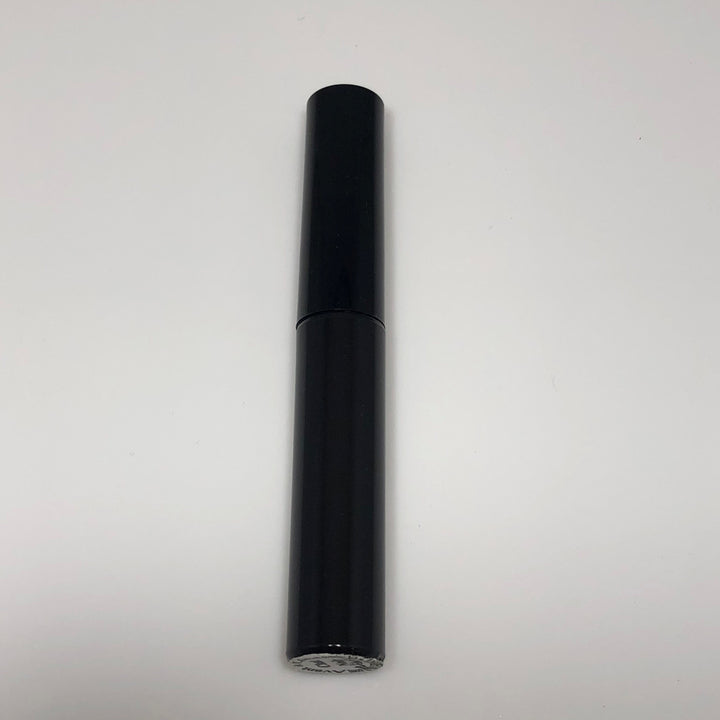 Avant De Line Liquid Liner